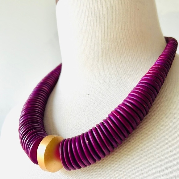 Vintage Wooden Statement Choker - Picture 4 of 4